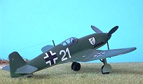 click here to get the full-size Heinkel He 100 D-1